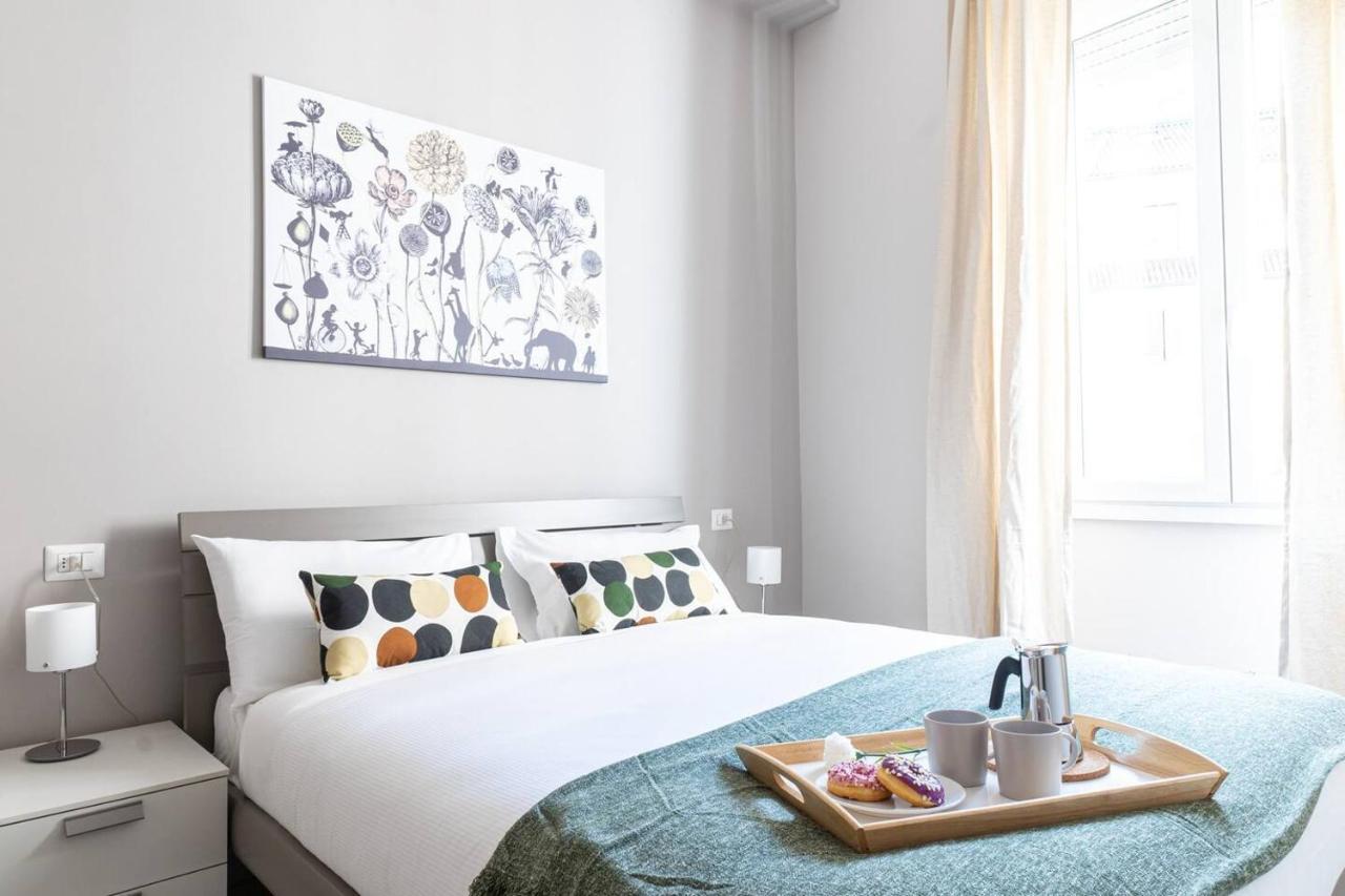 Easylife - Accogliente Residenza A Due Passi Dal Duomo Apartment Milan Exterior photo